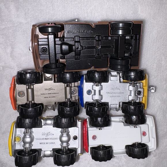 TONKA Lil’ Chuck & Friends Diecast Maisto Cars (4) Hasbro & Mater Tow Truck LOT - Picture 12 of 16